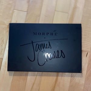 James Charles pallet